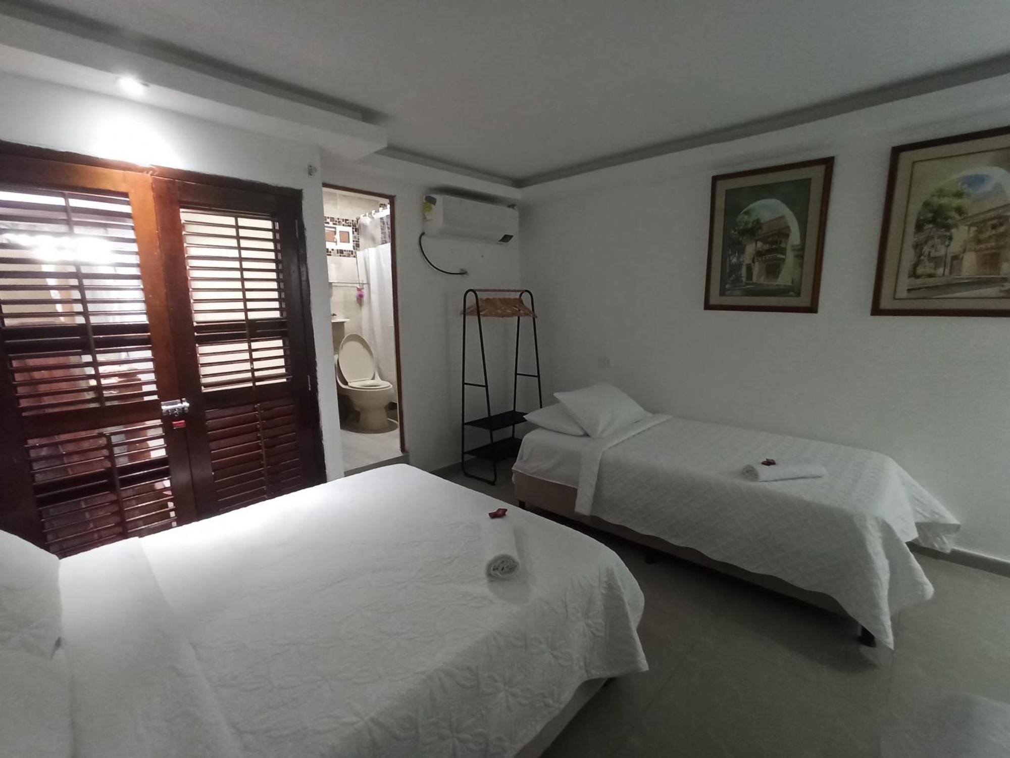 Hostal Casa De Las Americas Cartagena Екстериор снимка